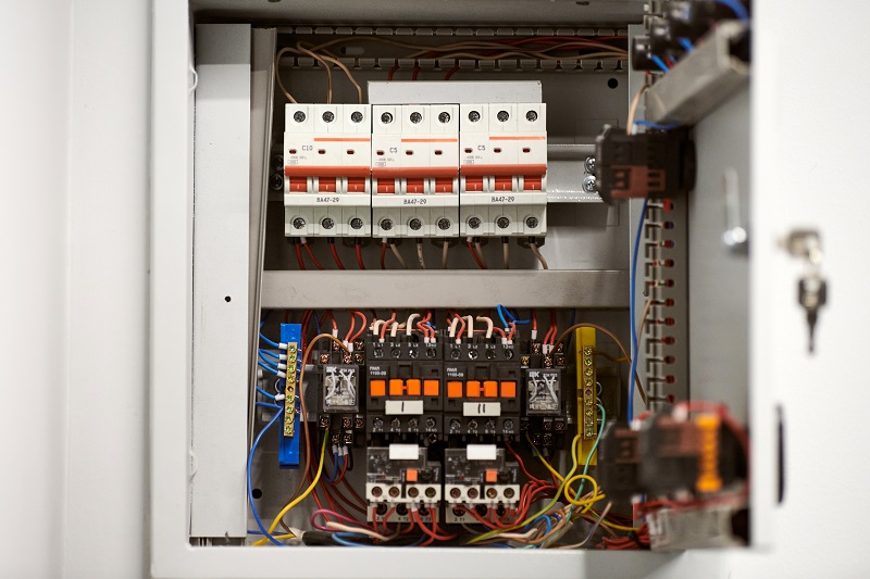 circuit breaker box